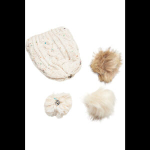 Chic Tweak Knit Beanie with Removable Poms Ivory